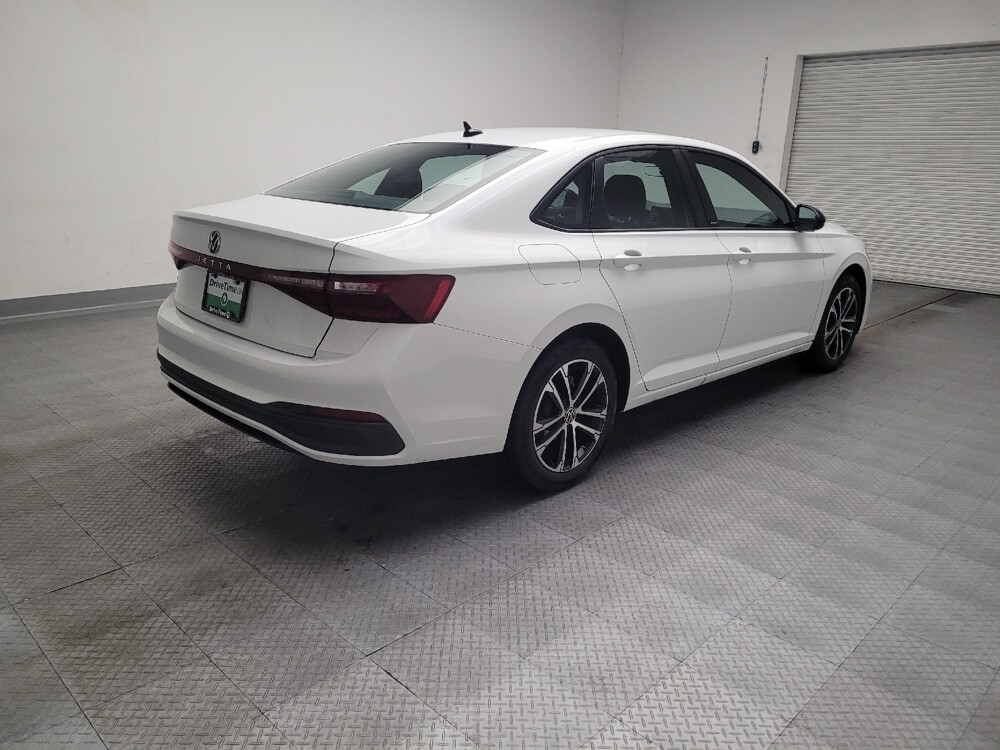 2025 Volkswagen Jetta in Torrance, CA 90504 - 18132954 9