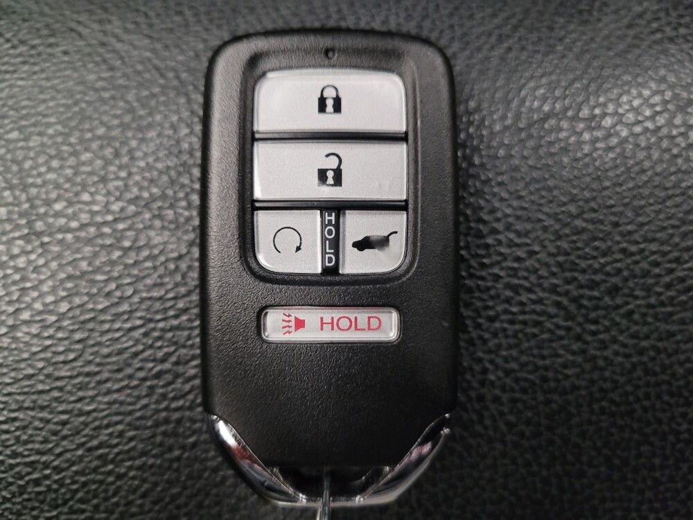 2018 Honda Pilot in Montclair, CA 91763 - 18132956 32