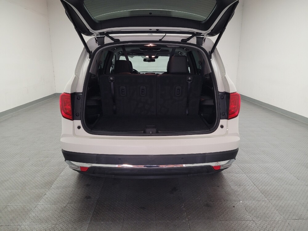 2018 Honda Pilot in Montclair, CA 91763 - 18132956 29