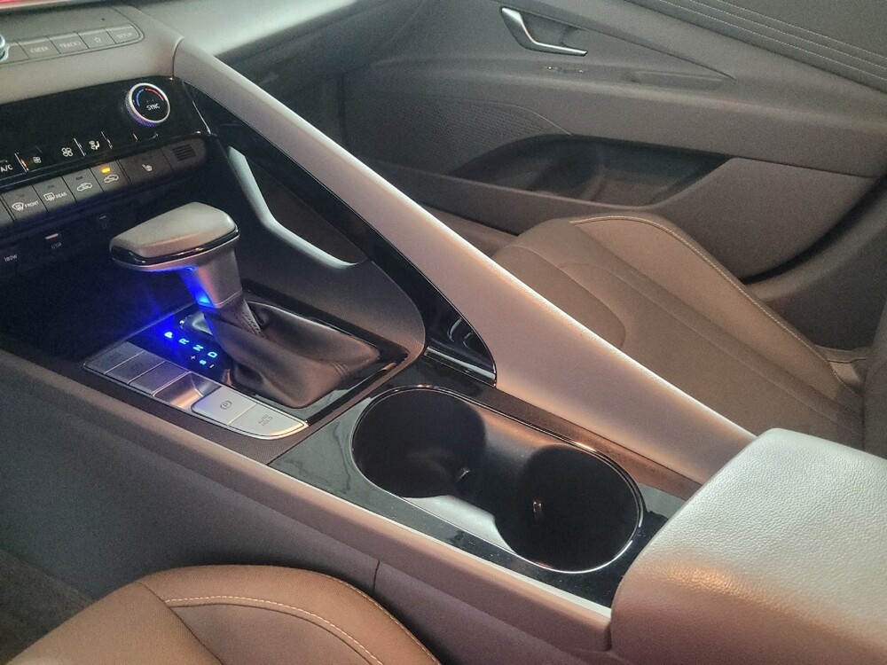 2025 Hyundai Elantra in Pelham, AL 35124 - 18132960 26