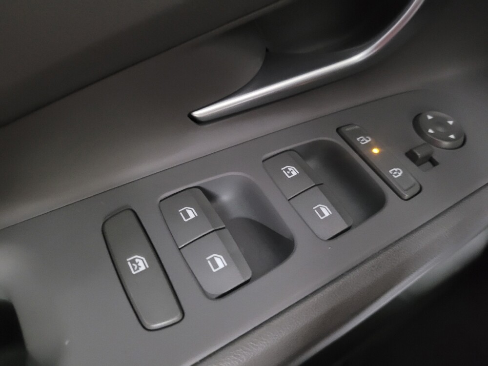 2025 Hyundai Elantra in Pelham, AL 35124 - 18132960 27