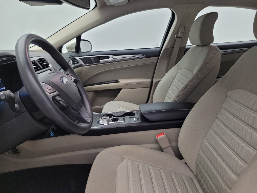 2019 Ford Fusion in Cincinnati, OH 45255 - 18132962 17