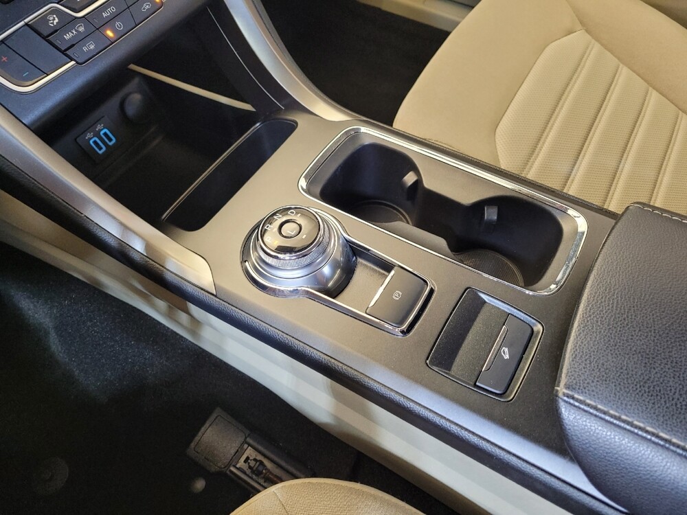 2019 Ford Fusion in Cincinnati, OH 45255 - 18132962 26