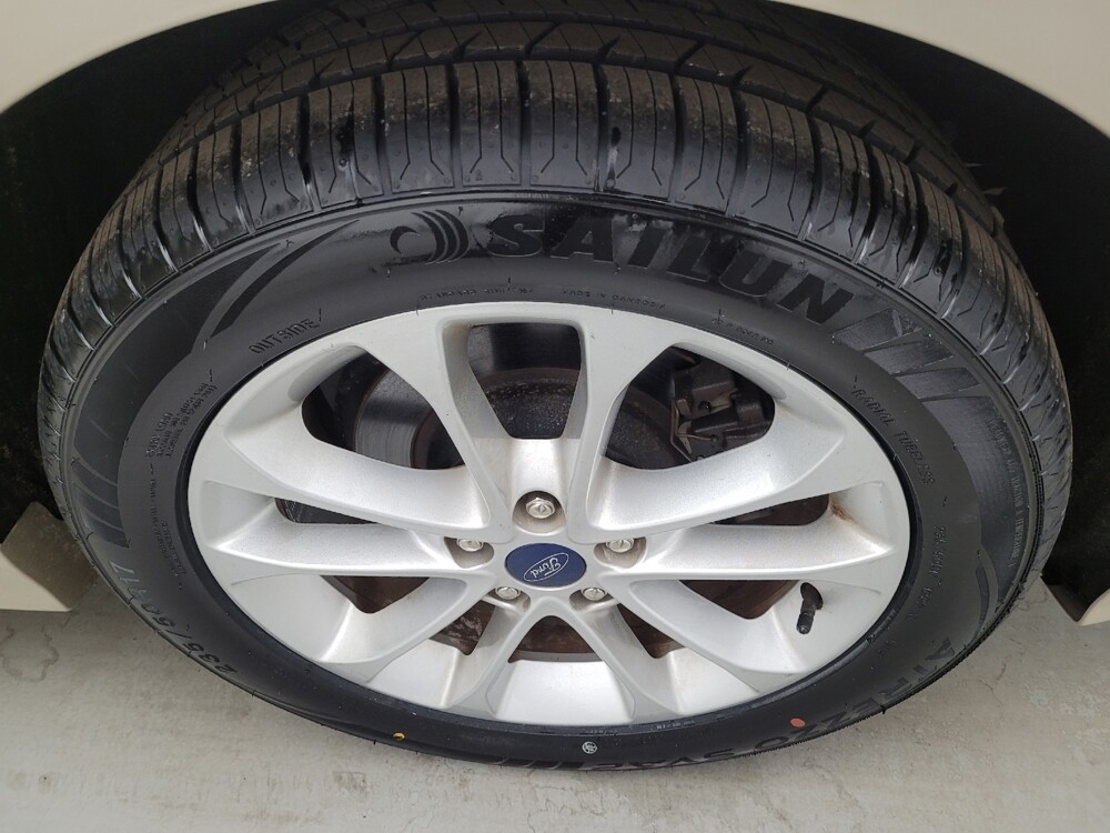 2019 Ford Fusion in Cincinnati, OH 45255 - 18132962 31