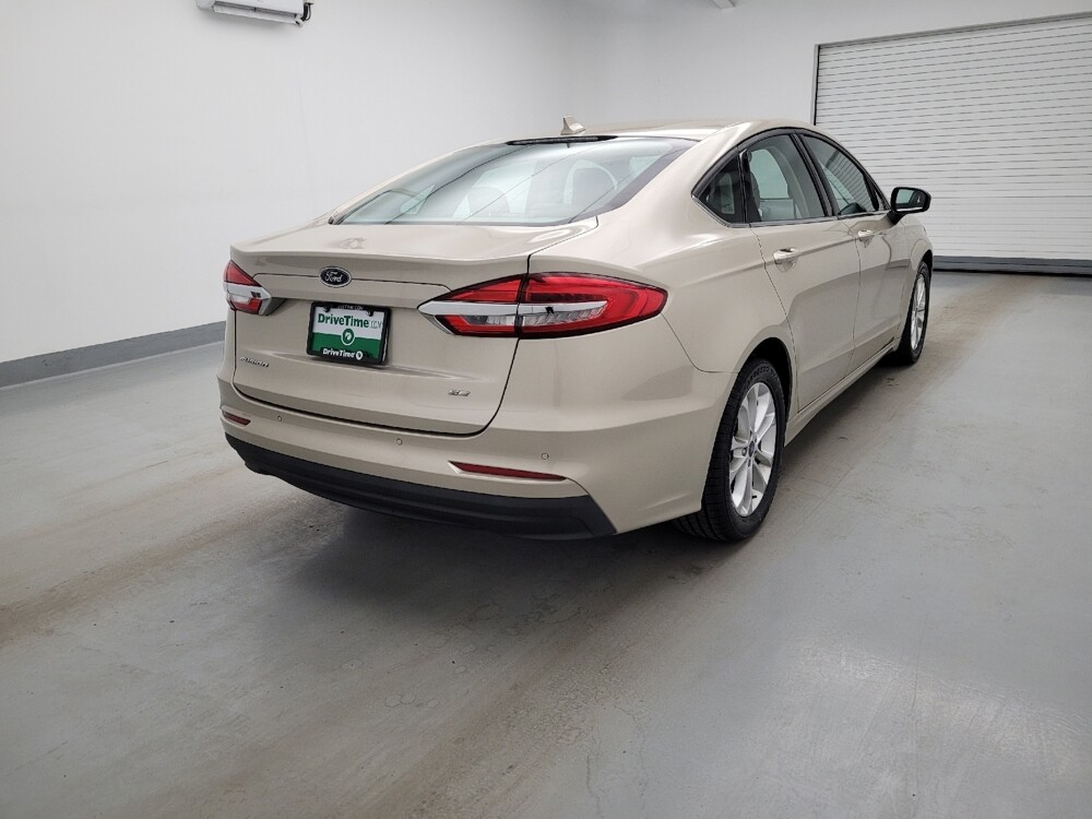 2019 Ford Fusion in Cincinnati, OH 45255 - 18132962 9
