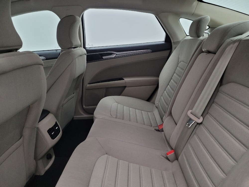 2019 Ford Fusion in Cincinnati, OH 45255 - 18132962 18