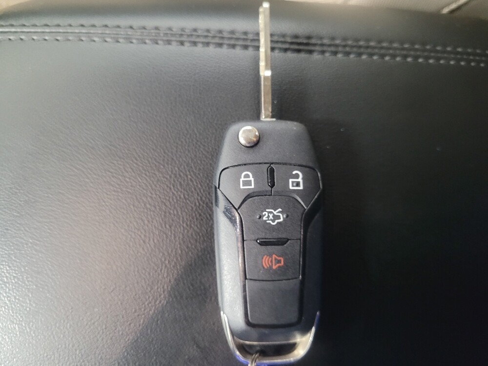 2021 Ford Explorer in Marietta, GA 30062 - 18132965 32