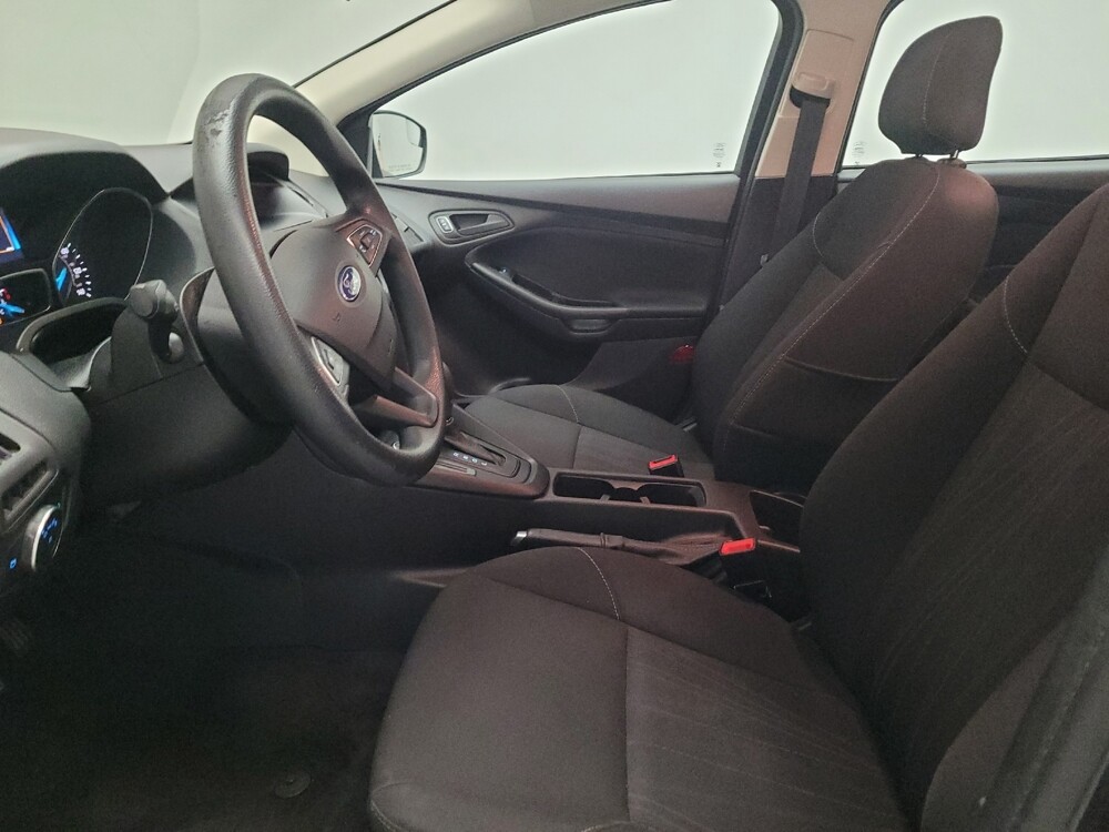 2017 Ford Focus in Riverside, CA 92504 - 18132966 17