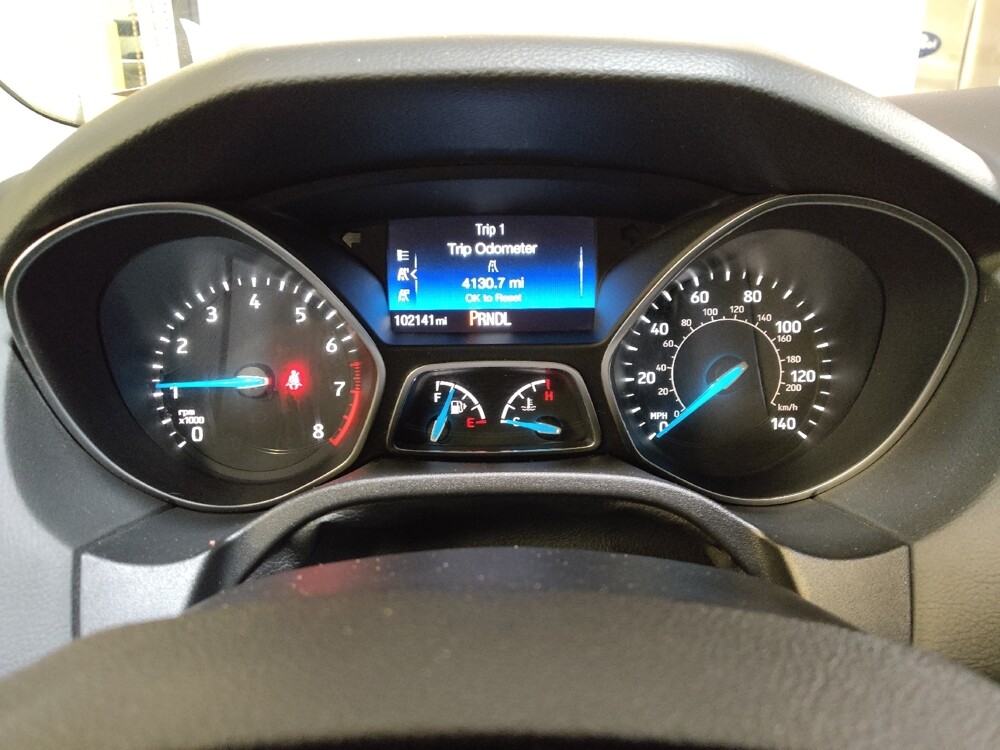 2017 Ford Focus in Riverside, CA 92504 - 18132966 23