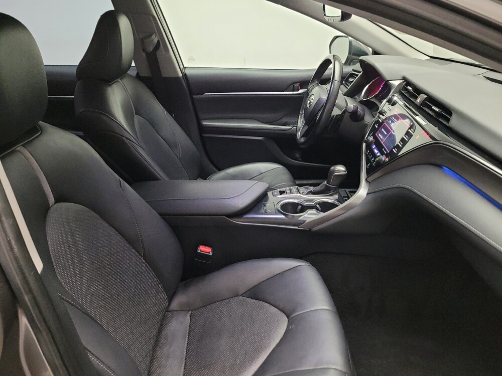 2019 Toyota Camry in Downey, CA 90241 - 18132970 21