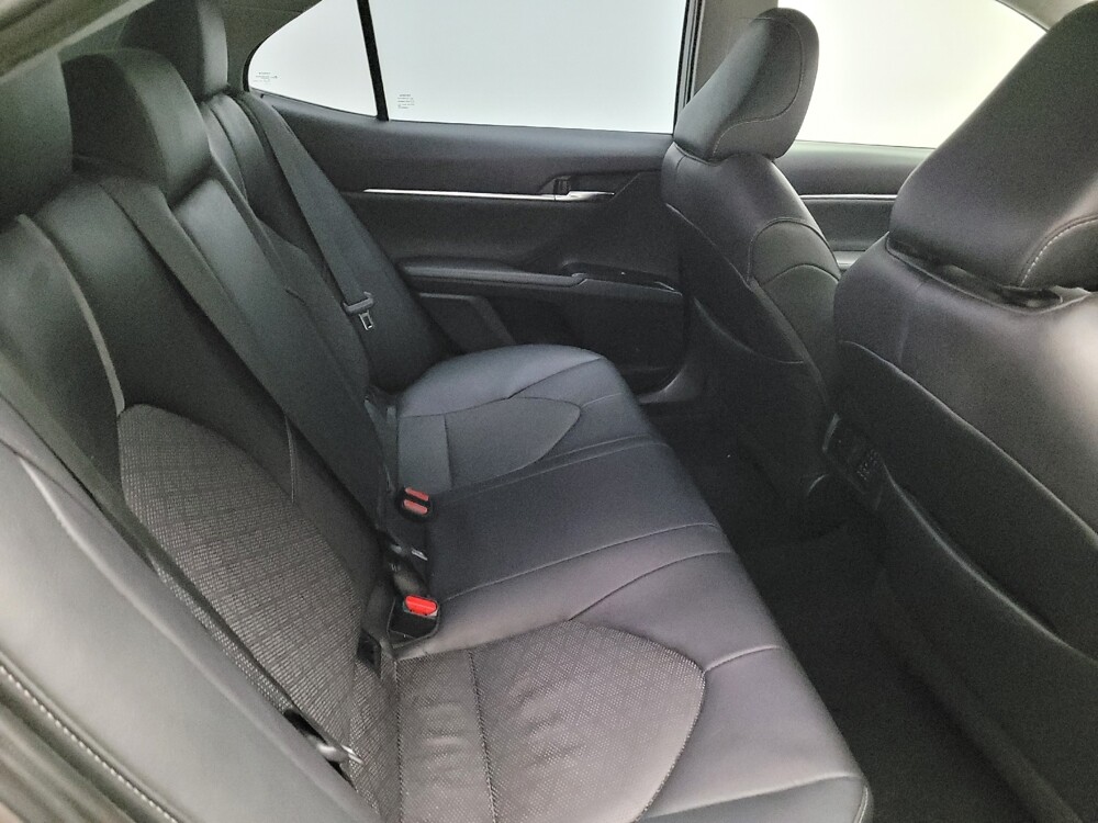 2019 Toyota Camry in Downey, CA 90241 - 18132970 19