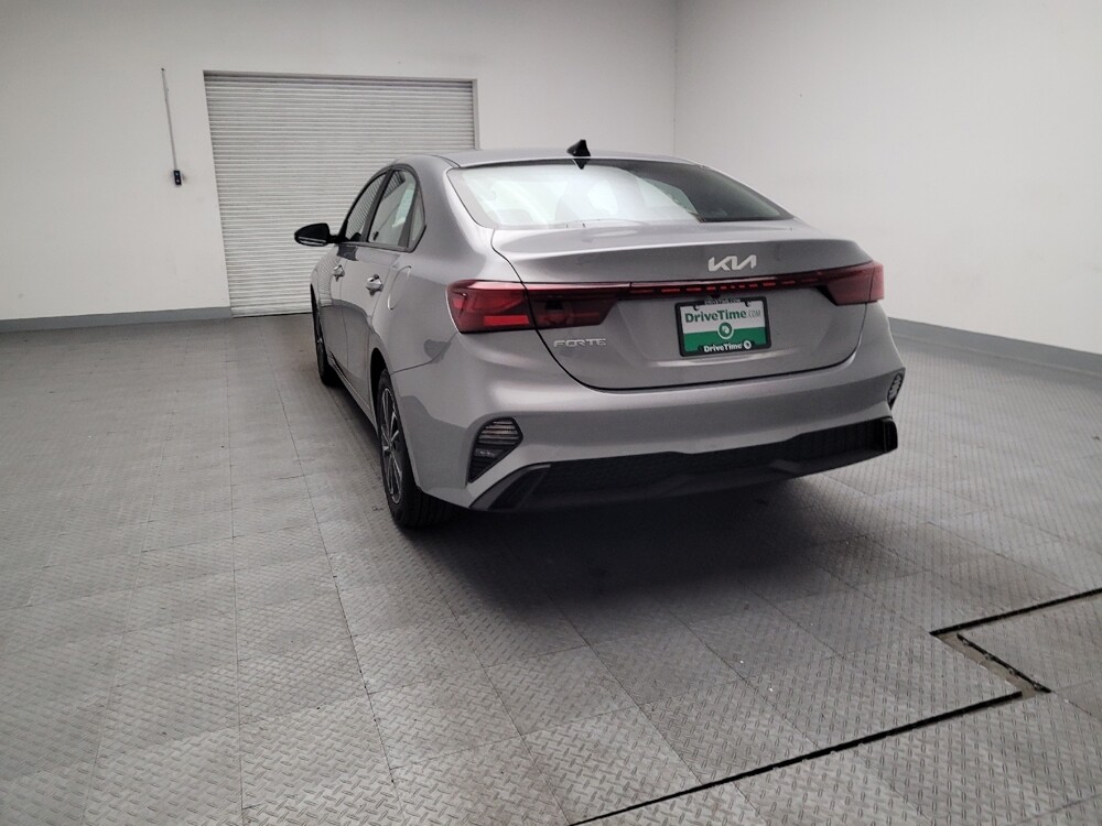 2024 Kia Forte in Downey, CA 90241 - 18132971 6