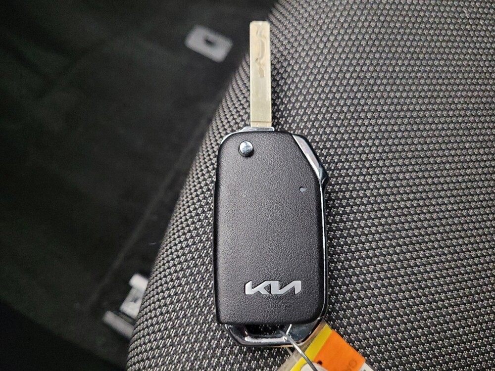 2024 Kia Forte in Downey, CA 90241 - 18132971 32