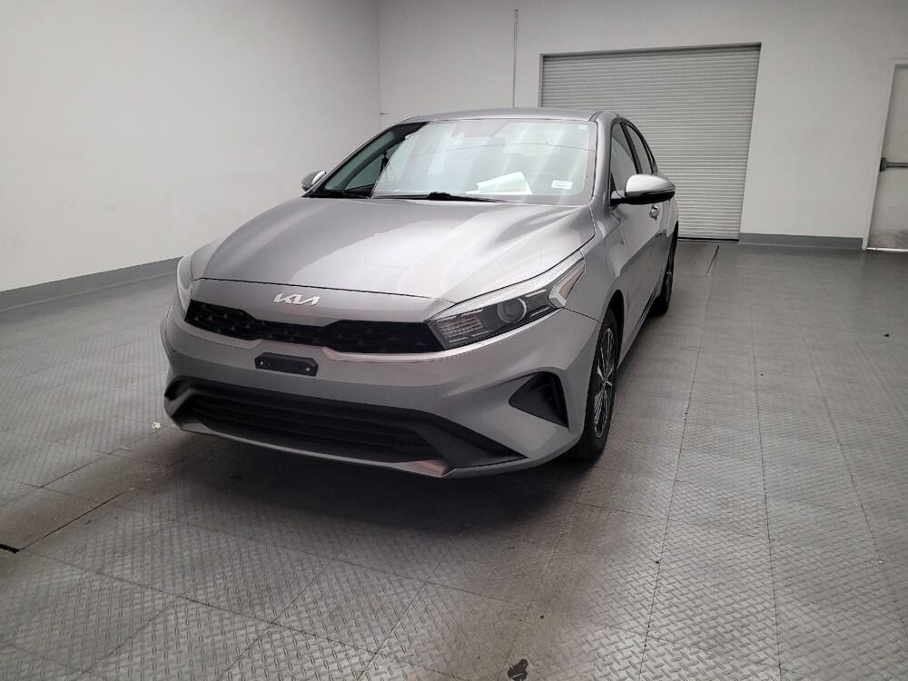 2024 Kia Forte in Downey, CA 90241 - 18132971 15