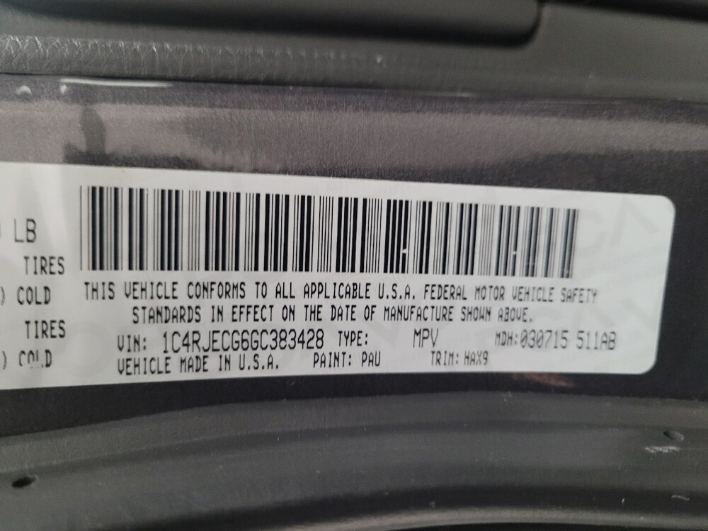 2016 Jeep Grand Cherokee in Downey, CA 90241 - 18132972 33