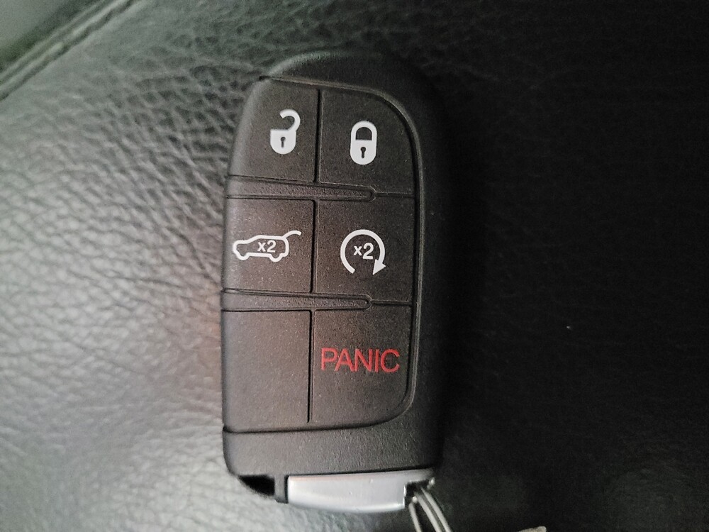 2016 Jeep Grand Cherokee in Downey, CA 90241 - 18132972 32