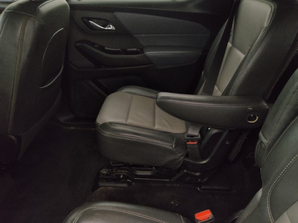 2019 Chevrolet Traverse in Charleston, SC 29414 - 18132973 18