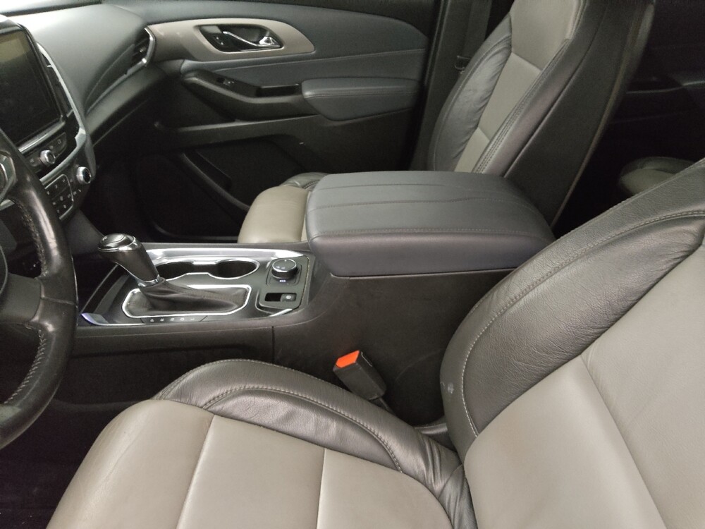 2019 Chevrolet Traverse in Charleston, SC 29414 - 18132973 17