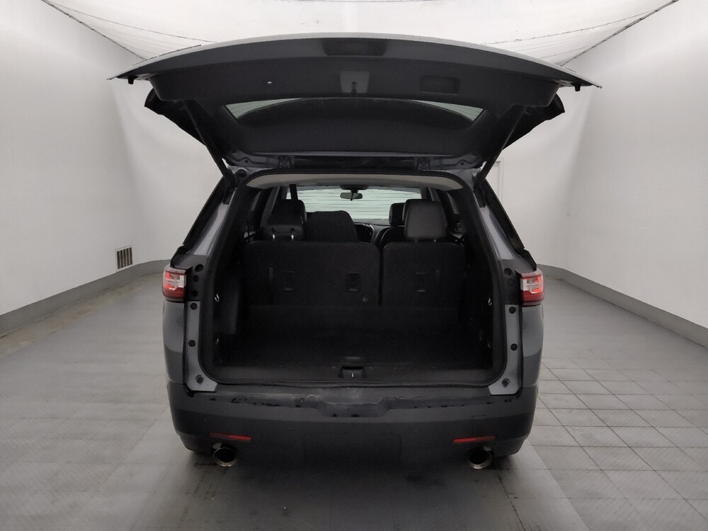 2019 Chevrolet Traverse in Charleston, SC 29414 - 18132973 29