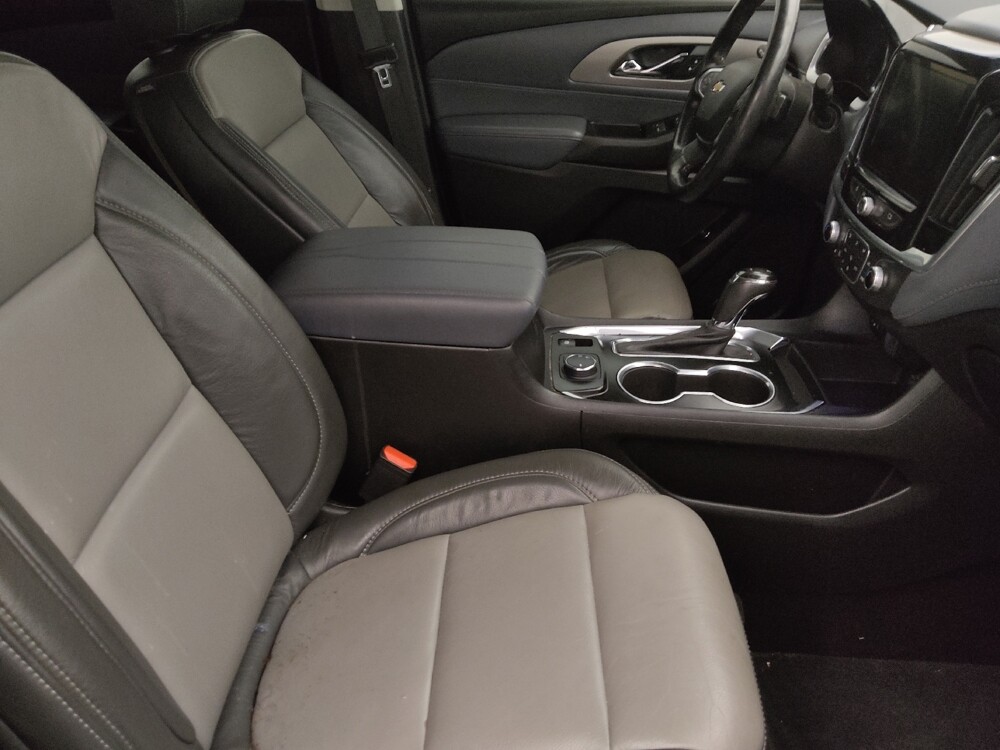 2019 Chevrolet Traverse in Charleston, SC 29414 - 18132973 21