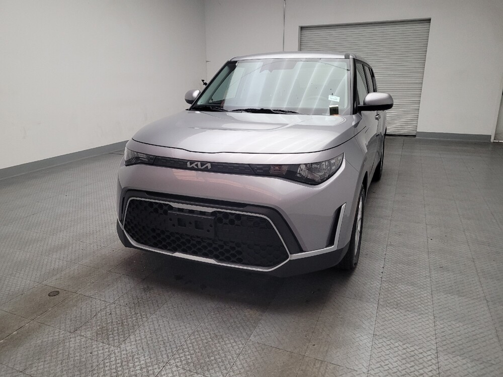 2025 Kia Soul in Downey, CA 90241 - 18132975 15