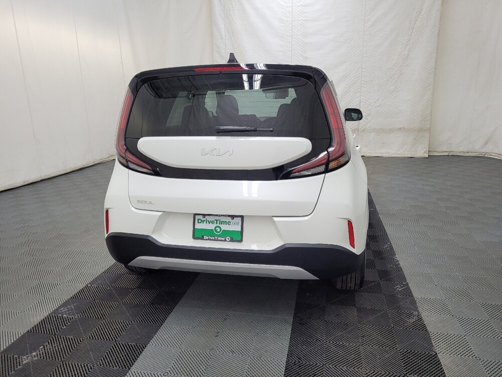 2025 Kia Soul in Allentown, PA 18103 - 18132981 7
