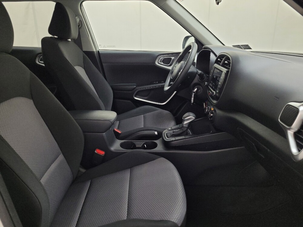 2025 Kia Soul in Allentown, PA 18103 - 18132981 21