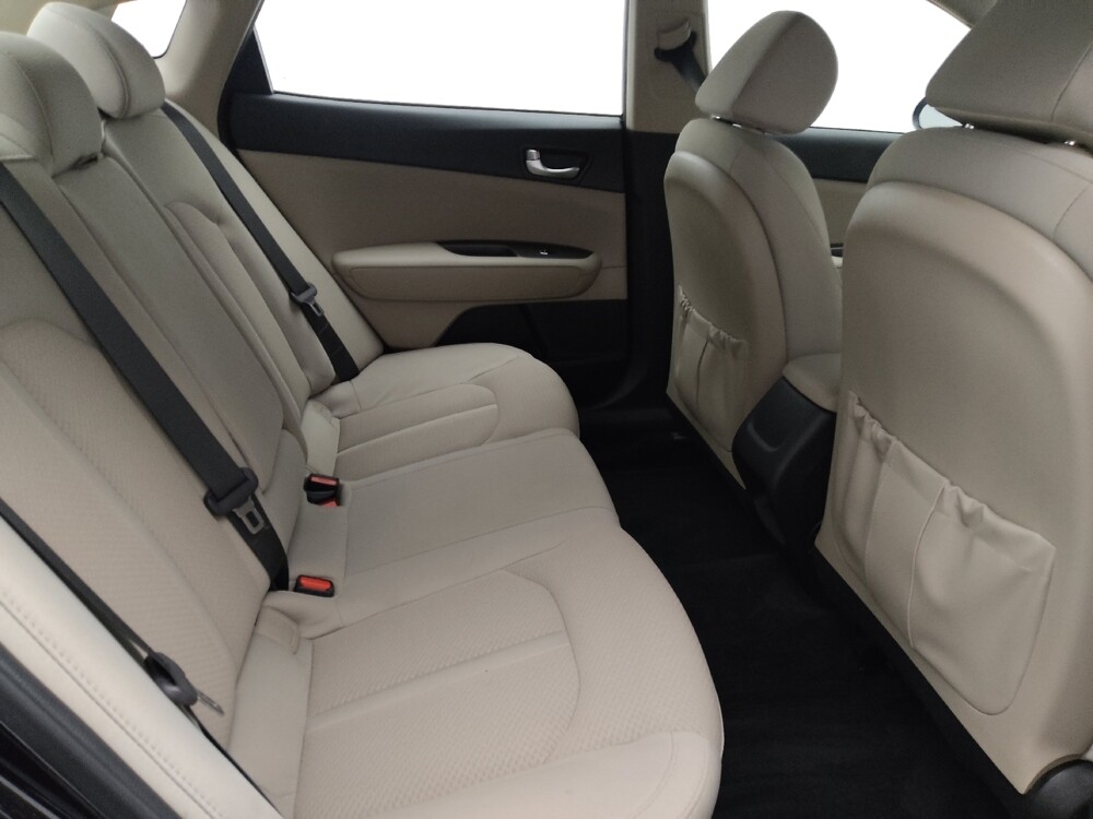 2018 Kia Optima in Jackson, MS 39211 - 18132983 19