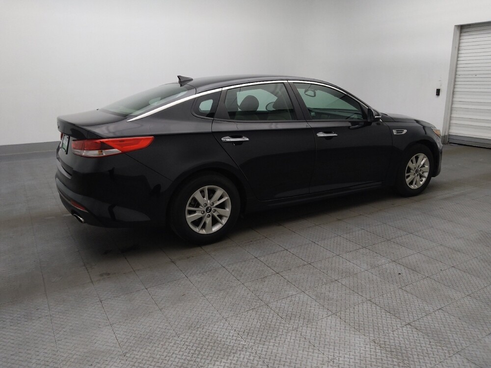 2018 Kia Optima in Jackson, MS 39211 - 18132983 10