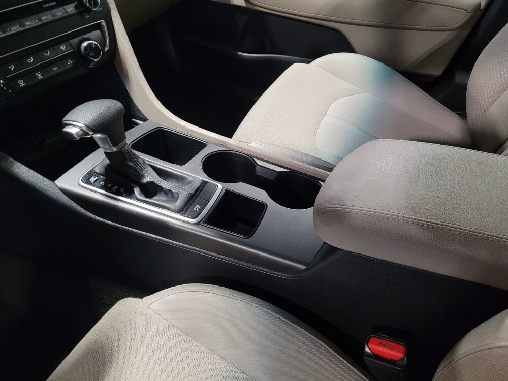 2018 Kia Optima in Jackson, MS 39211 - 18132983 26