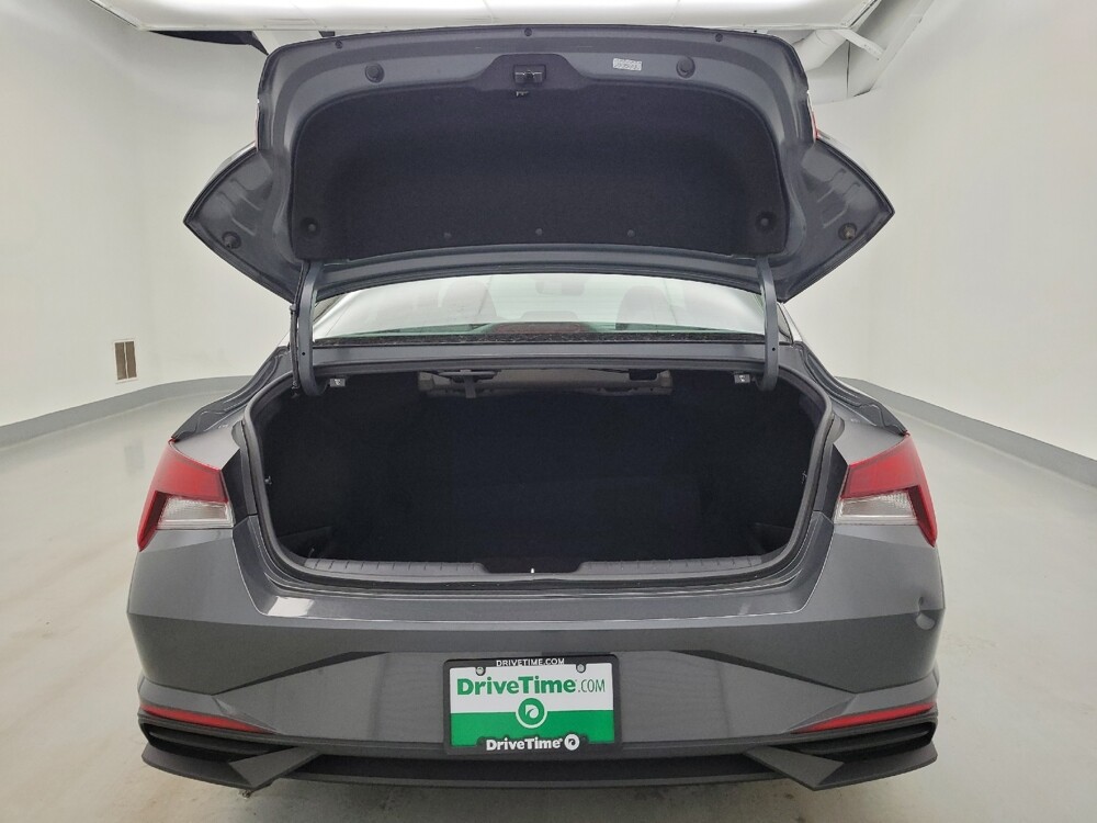 2023 Hyundai Elantra in Toledo, OH 43617 - 18132984 29