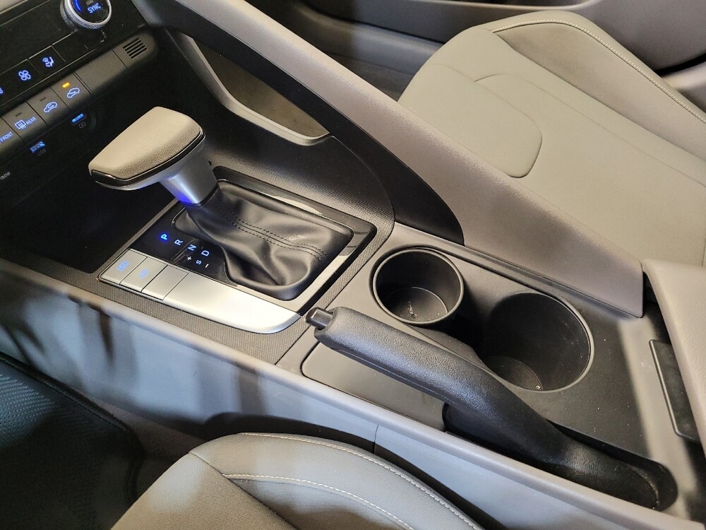 2023 Hyundai Elantra in Toledo, OH 43617 - 18132984 26