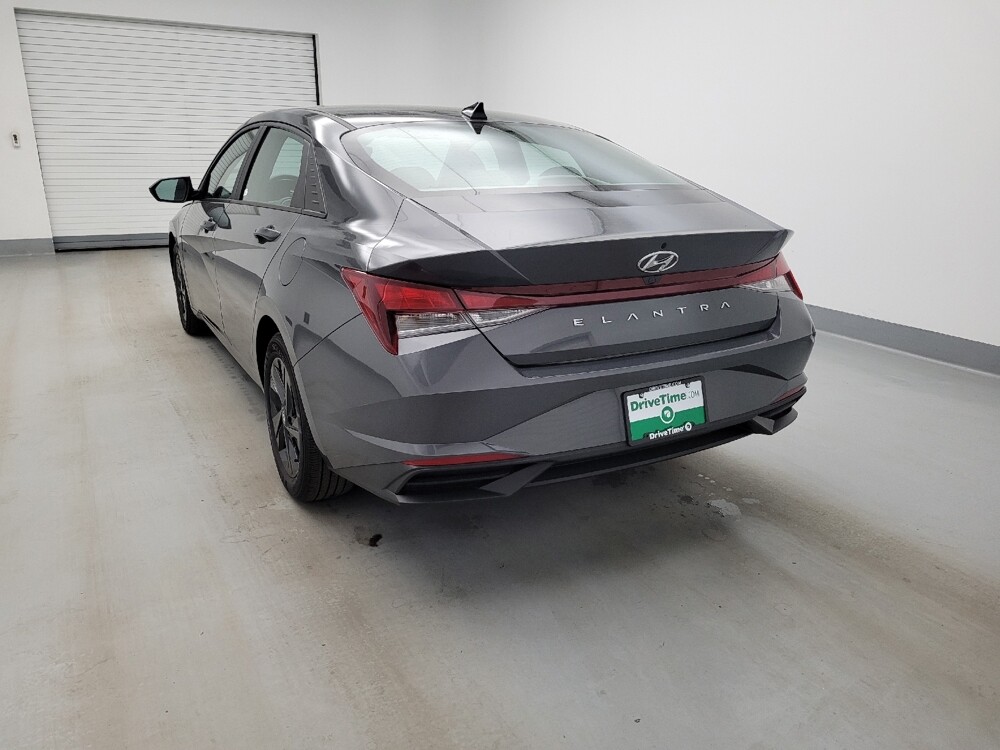 2023 Hyundai Elantra in Toledo, OH 43617 - 18132984 6