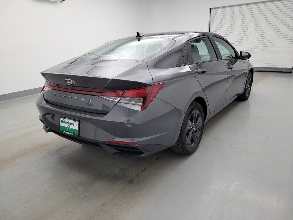 2023 Hyundai Elantra in Toledo, OH 43617 - 18132984 9