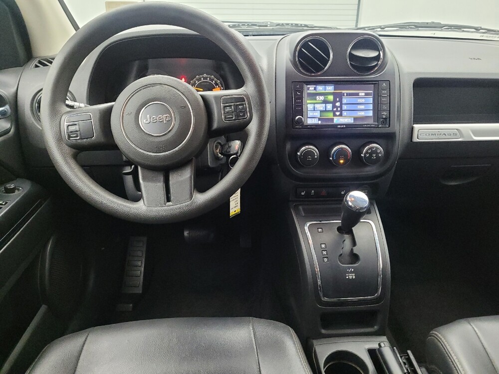 2015 Jeep Compass in Columbus, OH 43228 - 18132986 22
