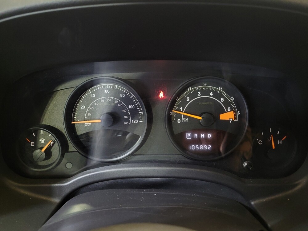 2015 Jeep Compass in Columbus, OH 43228 - 18132986 23