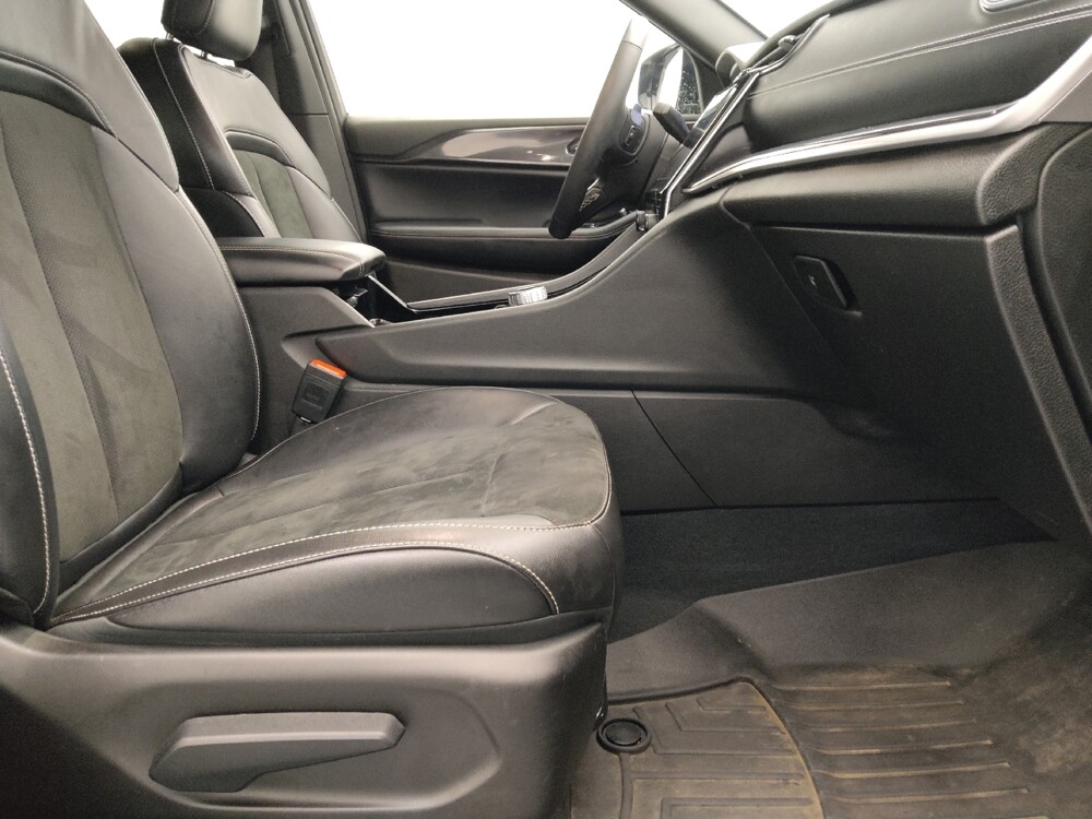 2023 Jeep Grand Cherokee L in Gladstone, MO 64118 - 18132989 21