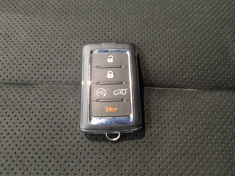 2023 Jeep Grand Cherokee L in Gladstone, MO 64118 - 18132989 32