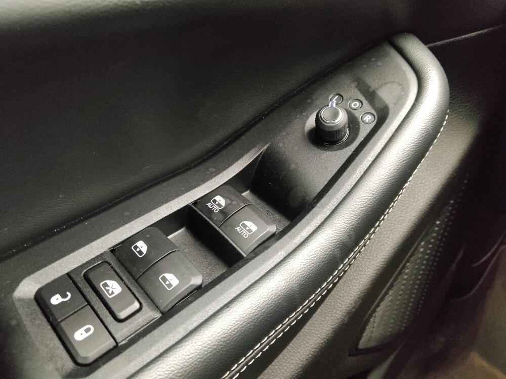 2023 Jeep Grand Cherokee L in Gladstone, MO 64118 - 18132989 27