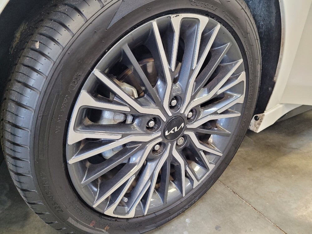 2024 Kia Forte in Riverside, CA 92504 - 18132990 31