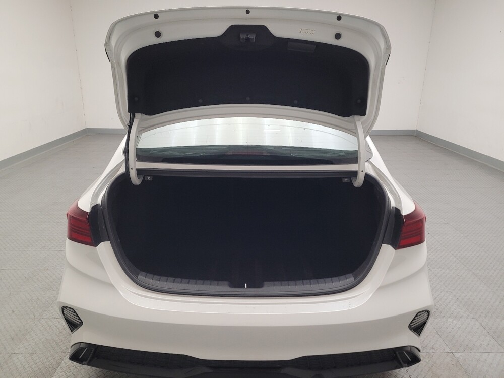 2024 Kia Forte in Riverside, CA 92504 - 18132990 29