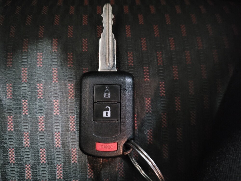 2018 Mitsubishi Outlander Sport in Chesapeake, VA 23320 - 18132992 32