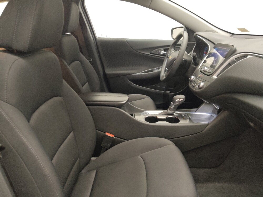 2024 Chevrolet Malibu in Midlothian, IL 60445 - 18132995 21
