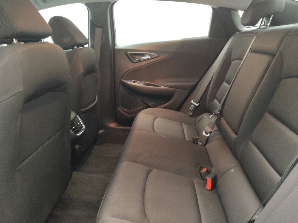 2024 Chevrolet Malibu in Midlothian, IL 60445 - 18132995 18