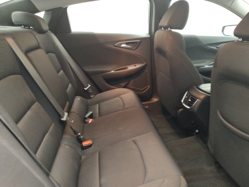 2024 Chevrolet Malibu in Midlothian, IL 60445 - 18132995 19