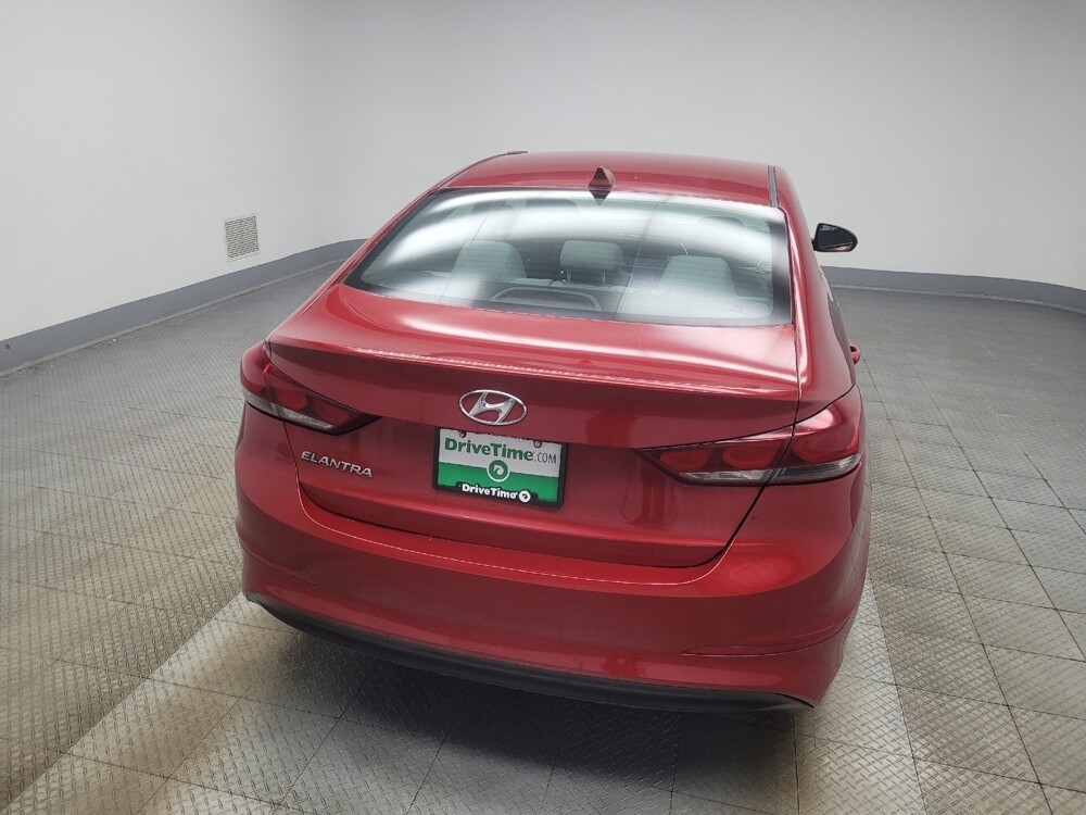 2018 Hyundai Elantra in Ft Wayne, IN 46805 - 18132997 7