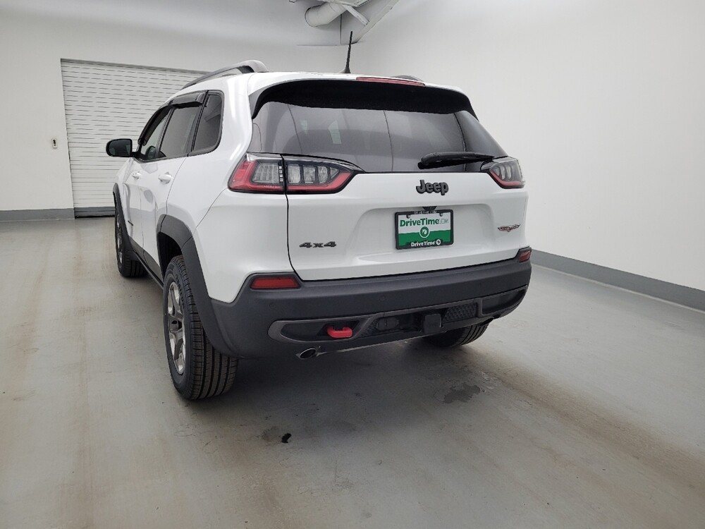 2019 Jeep Cherokee in Fairfield, OH 45014 - 18133001 6