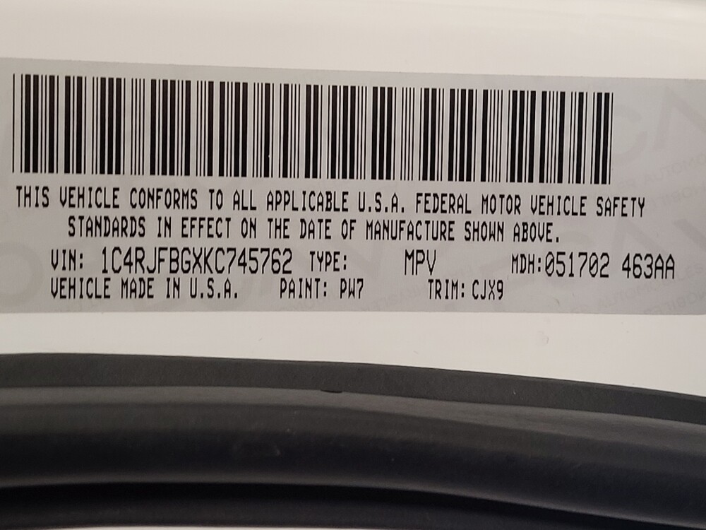 2019 Jeep Grand Cherokee in Kissimmee, FL 34744 - 18133007 33