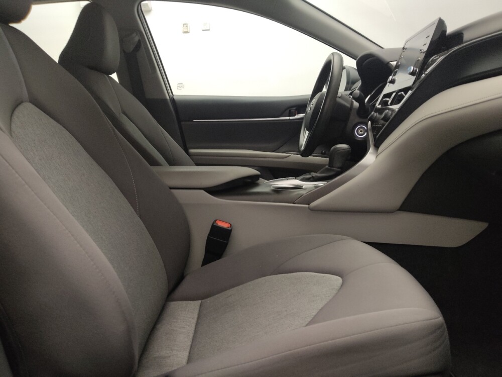 2022 Toyota Camry in Fort Worth, TX 76116 - 18133008 21
