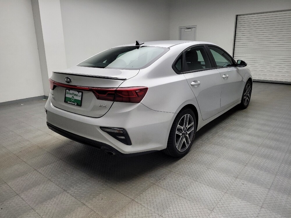 2020 Kia Forte in Grand Rapids, MI 49508 - 18133010 9